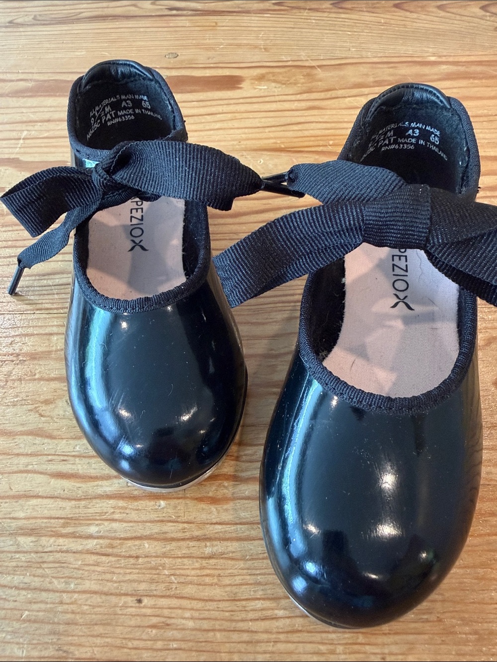 Capezio Black Tap Shoes with Ties